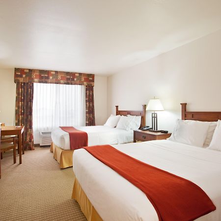 Holiday Inn Express Hotel & Suites Mattoon By Ihg Camera foto