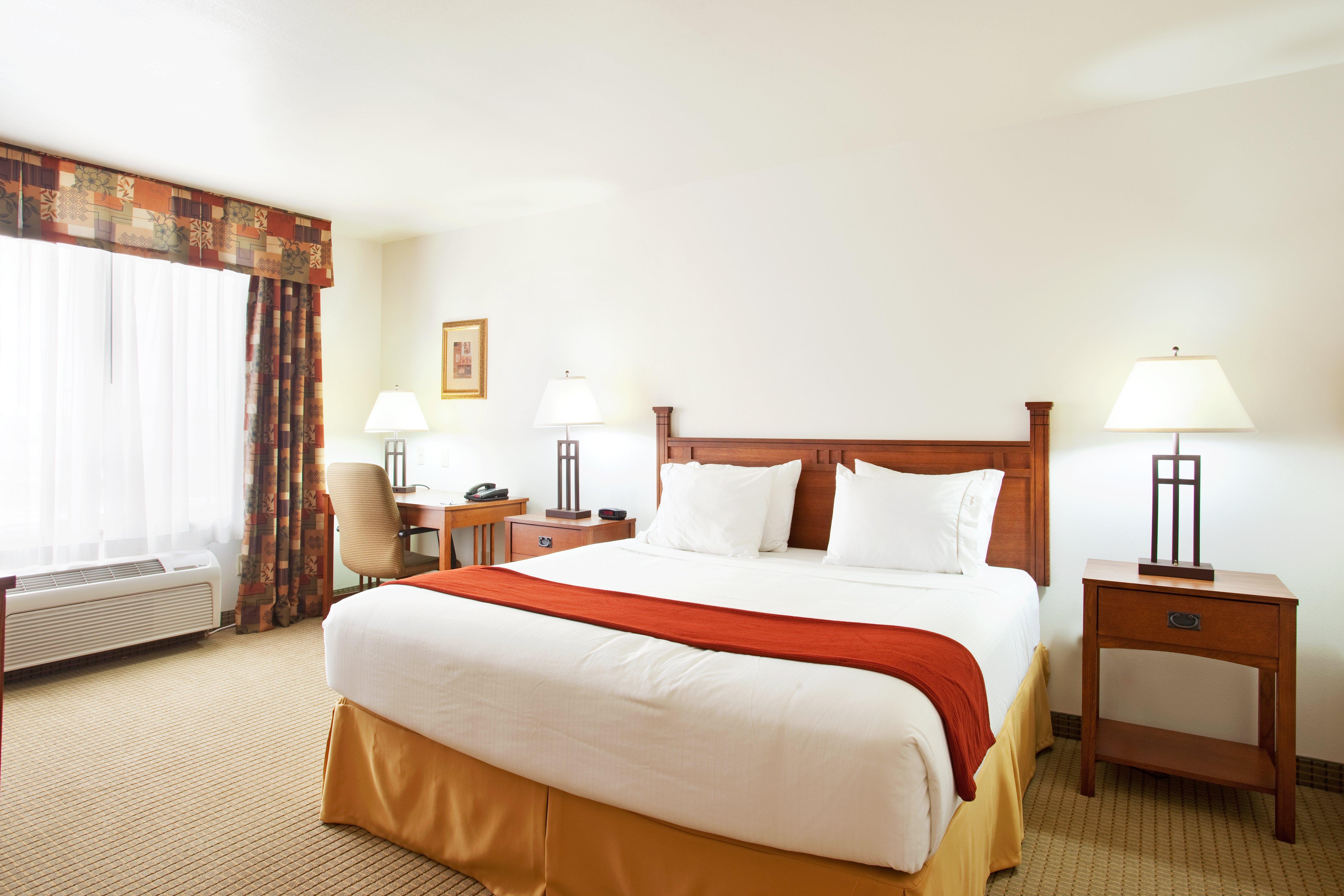 Holiday Inn Express Hotel & Suites Mattoon By Ihg Esterno foto