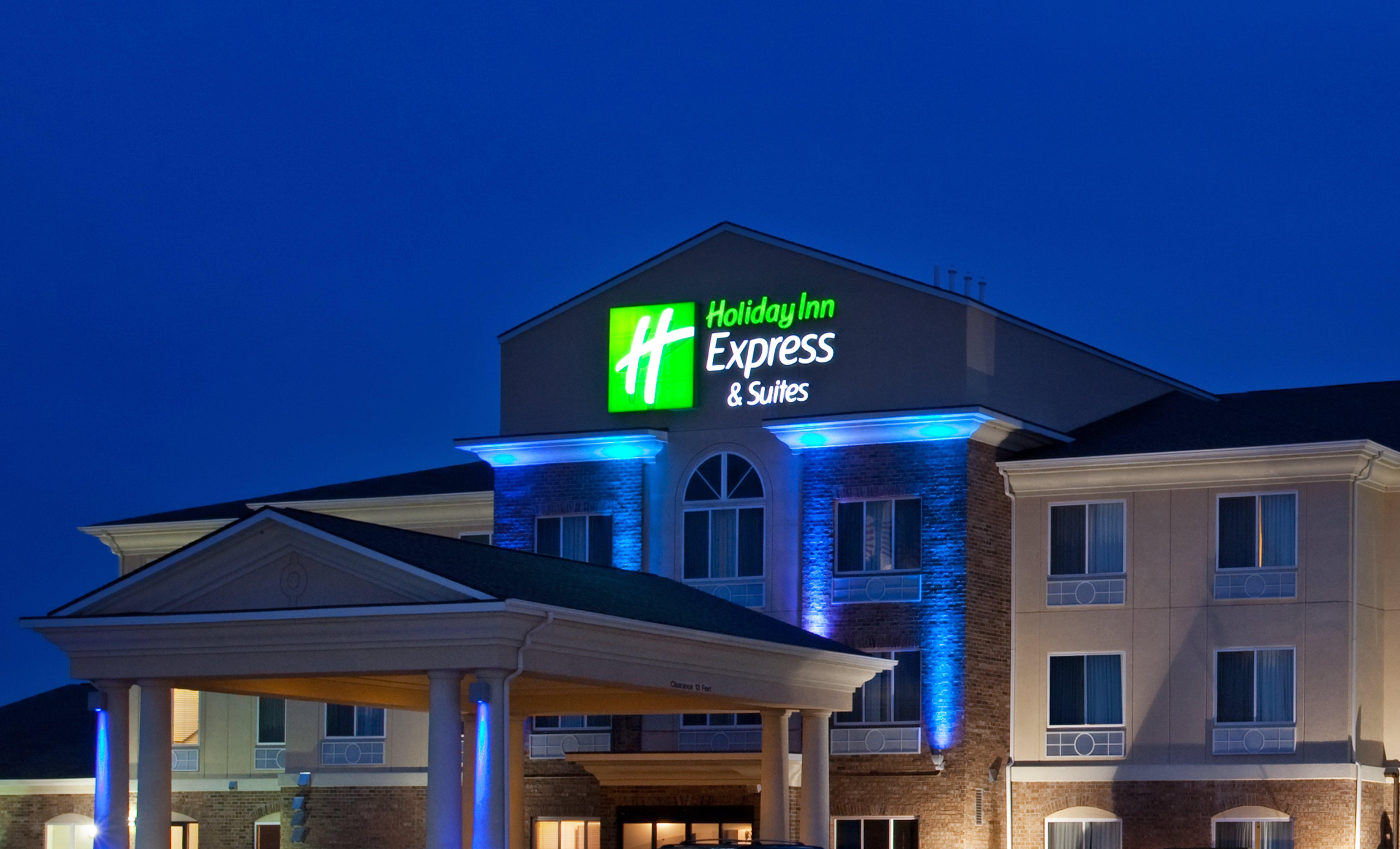 Holiday Inn Express Hotel & Suites Mattoon By Ihg Esterno foto